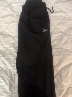 alo sweats size medium