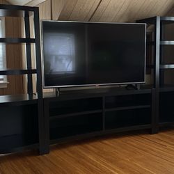  TV STAND