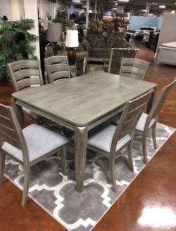 Dining Table Set