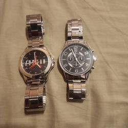 2 kid prop watches