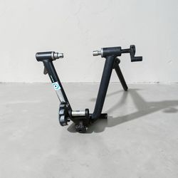 CycleOps Wind Indoor Bike Trainer Stand (Now Saris Brand)