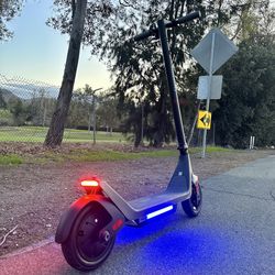 Electric scooter
