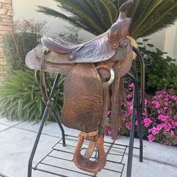 Trail/Western Roping Saddle 14in Seat 7in Gullet