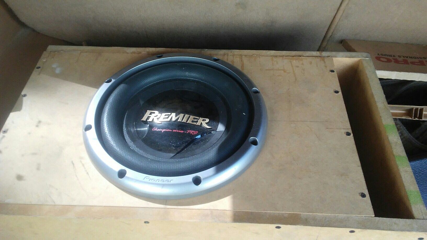 Pioneer 12" champion series sub woofer