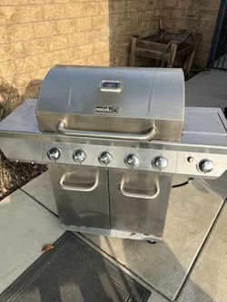 Nexgrill 5 Burner Grill
