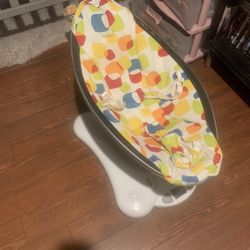 4moms Mamaroo Baby Swing 