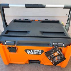 Klein Tools, Mod Box Medium Tool Box...NEW_NUEVO $75 PRECIO FIJO_FIRM PRICE 