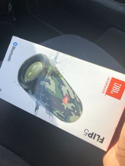 JBL Flip 5