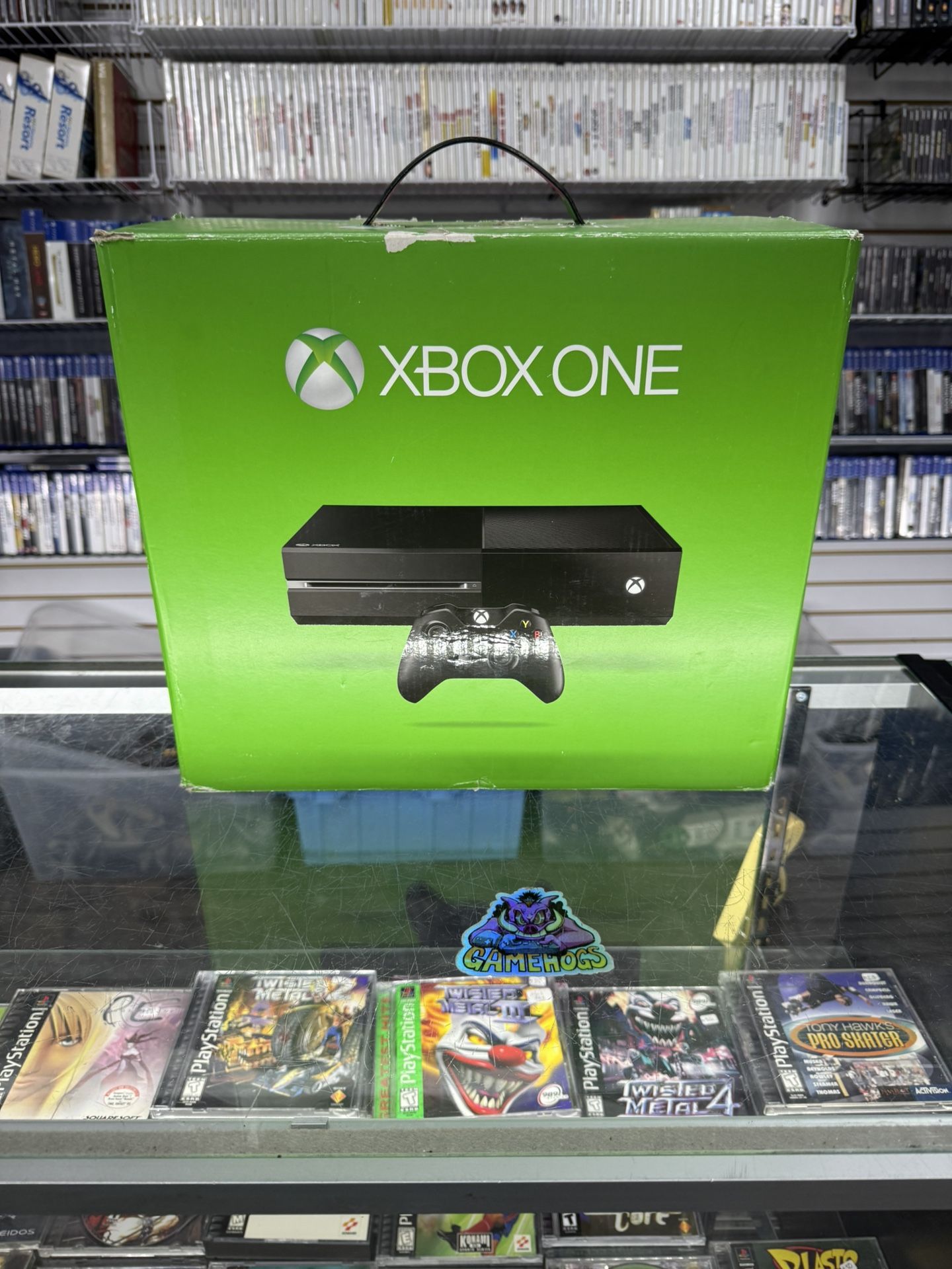 Xbox One Complete $120 Gamehogs 11am-7pm