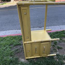 Desk Curb Alert