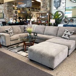 Ballinasloe Platinum Sectional & Couch & Sofa 