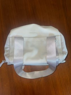 Gymshark Small Gym Bag/Duffle - Light Gray