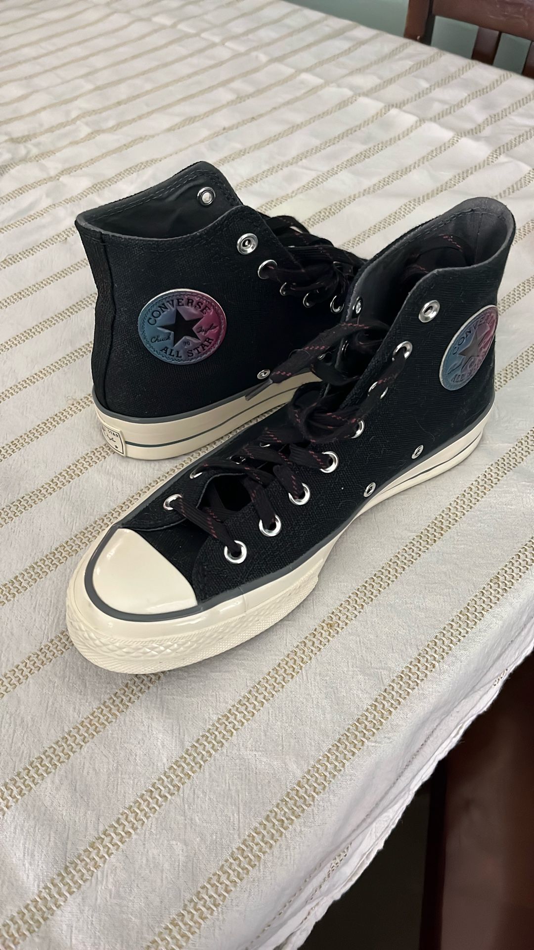 9.5 Woman’s Converse Shoes