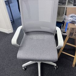 White/Gray Office Desk Rolling Chairs