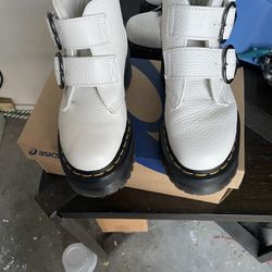 White Boots Platform Size 5