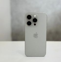 iPhone 15 pro max Unlocked / Liberado 😃
