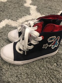 Toddler size 9 Sneakers