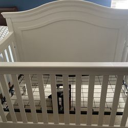 Baby crib