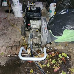 Honda Pressure Washer 13 H.p  Use  In Perfect Condition 