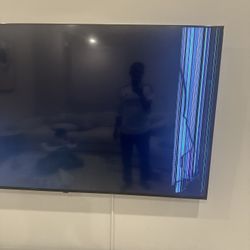 LG QNED 75” Smart Broken Panel. 