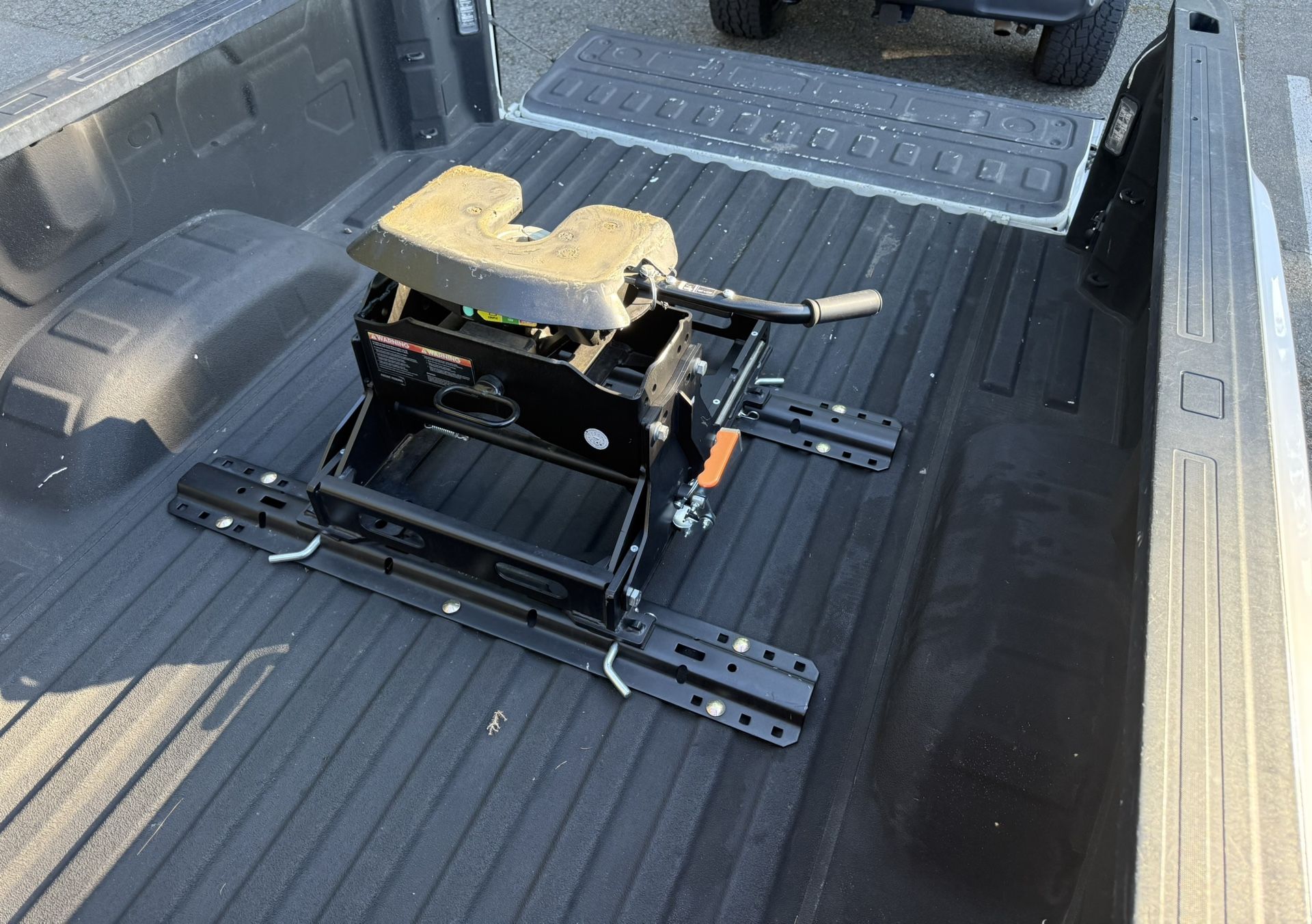Curt A20 5th Wheel Hitch