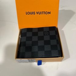 Loui Vuitton Wallet 