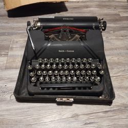 Vintage Typewriter Smith-Corona 