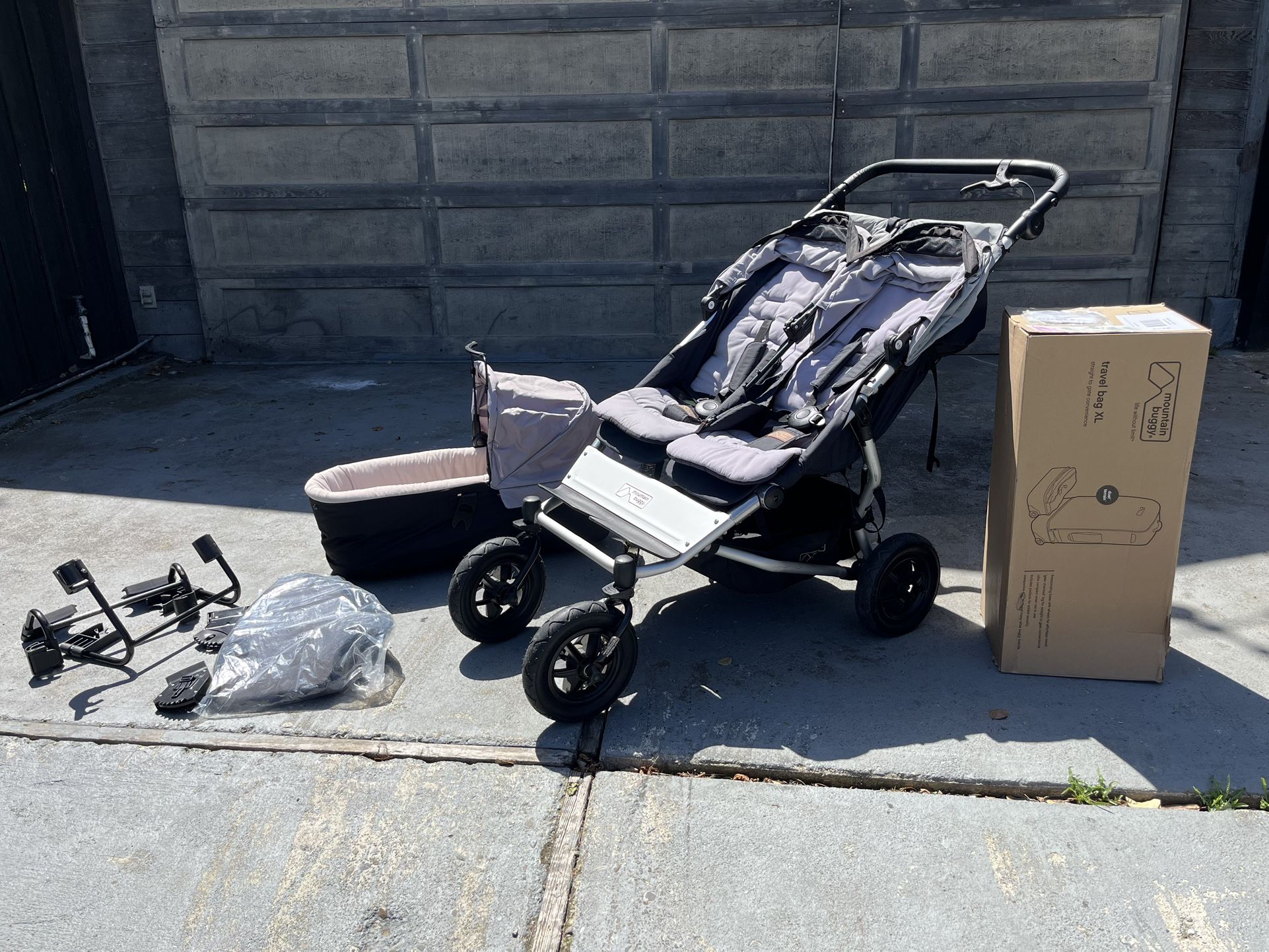 Mountain Buggy Duet V3 Buggy, Silver
