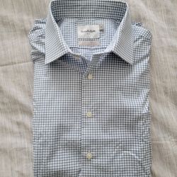 Mens Casual Button Down Shirt In Light Blue  In XL From Goodfellow