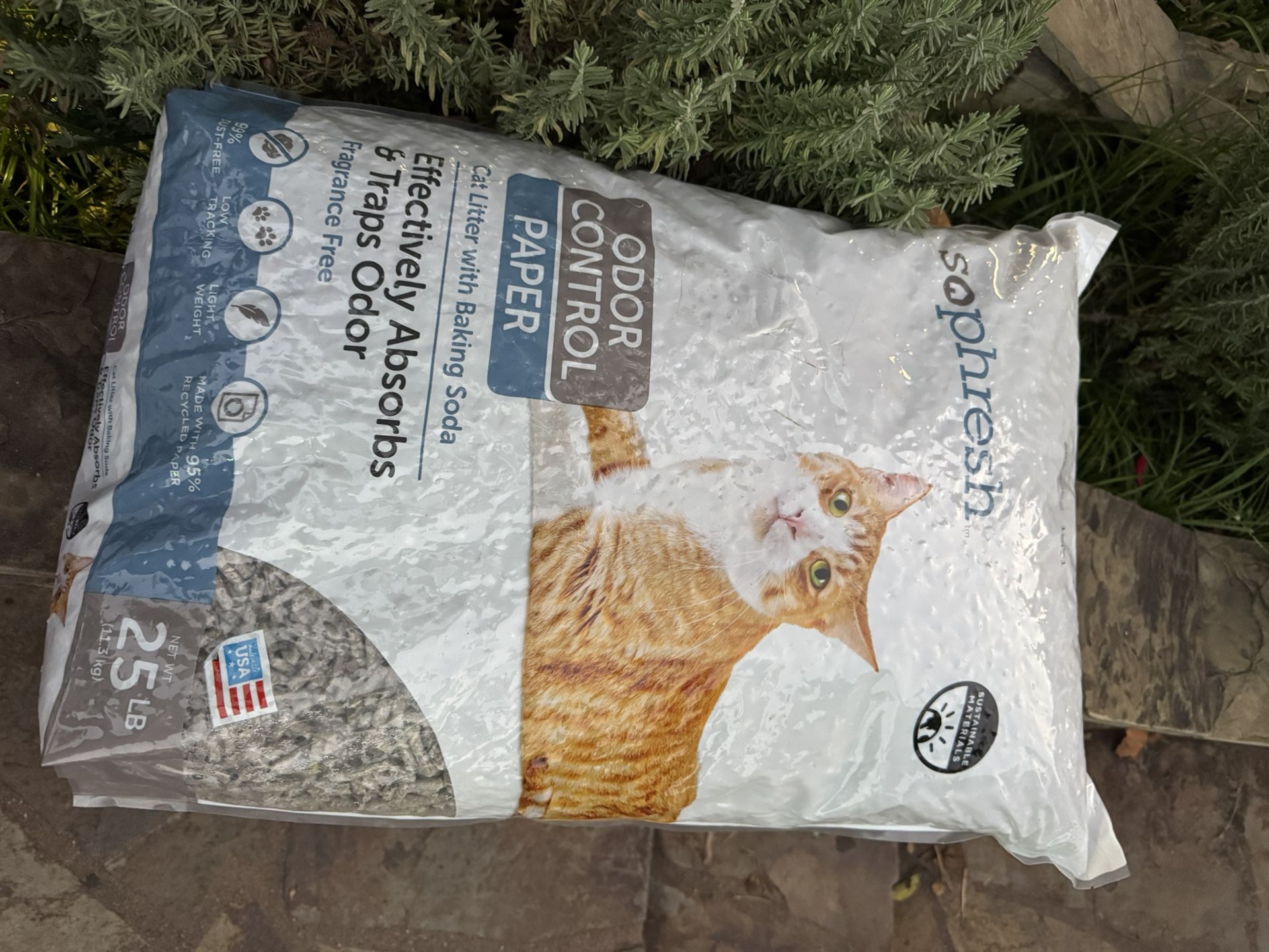 Efectiverly Absorbs Traps Odor