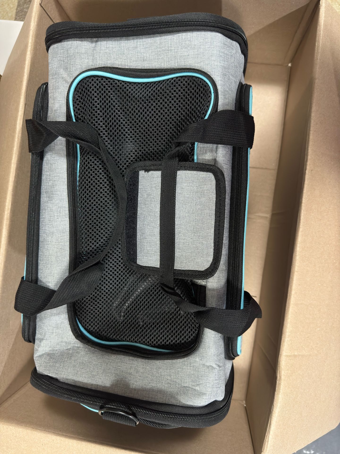 Airline Approved Pet Carrier, Large Soft Sided Pet Travel TSA Carrier 4 Sides Expandable Cat Collapsible Carrier