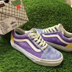 Vans Size 6y boys /7.5 Women Used With Box