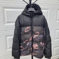 Michael Kors Black And Camo Hooded Puffer Coat Boys 14-16