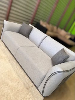NEW WAYFAIR modern sofa couch (DELIVERY AVAILABLE)