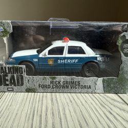 NEW-The Walking Dead Rick Grimes Ford Crown Victoria Die-Cast
