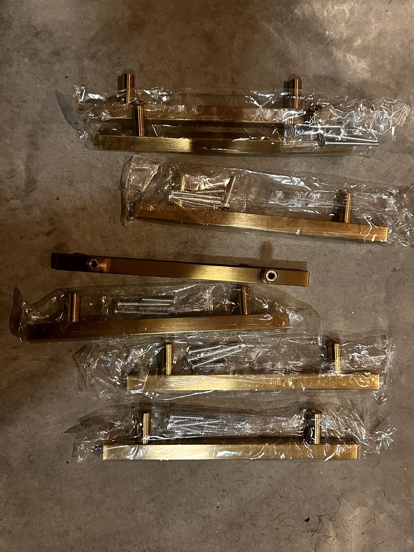 Set of 6 Modern Brass Cabinet Pull Handles – 6.25” Gold Drawer Pulls with Screws
