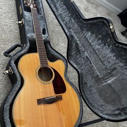 Fender CJ-290SCE NAT Jumbo Acoustic Electric + Hard Shell Case. $450 obo