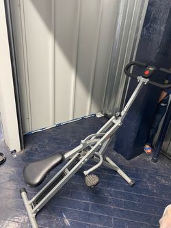 Foldable Pull Up Squat machine $30