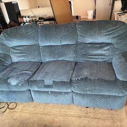 Free—reclining couch and loveseat—pick up only