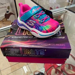 Skechers