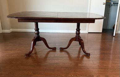 **FREE Pennsylvania House Dining Table – Must Pick Up Sunday\!**