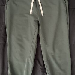 FIGS Joggers Scrub Pants, Dark Moss, Size Small Short, Style# M21SW20515, PO# 2359