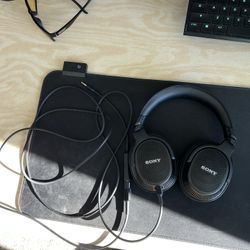 Sony MDR-MV1 Open Back Head Phones