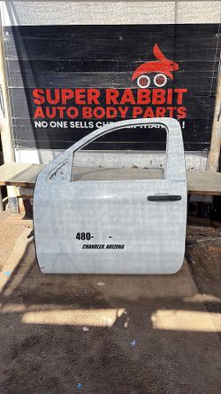 2014 Silverado Sierra Regular Cab Door Driver OEM 2018