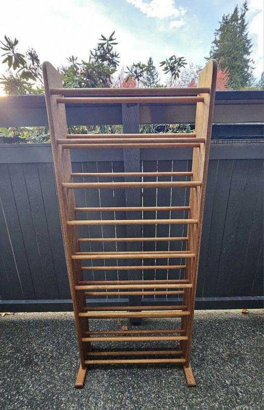 Dowel - Style Wooden CD Rack