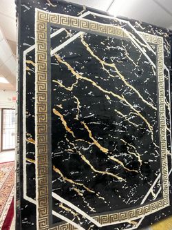 Black Gold Marble Pattern Area Rug