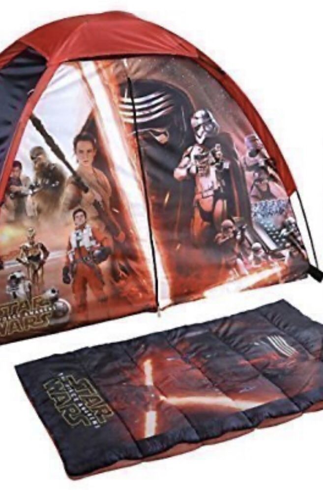 Boys Star Wars tent with matching sleeping bag