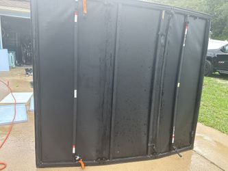 Cubierta suave de triple pliegue de 6 pies Para Camioneta Ram