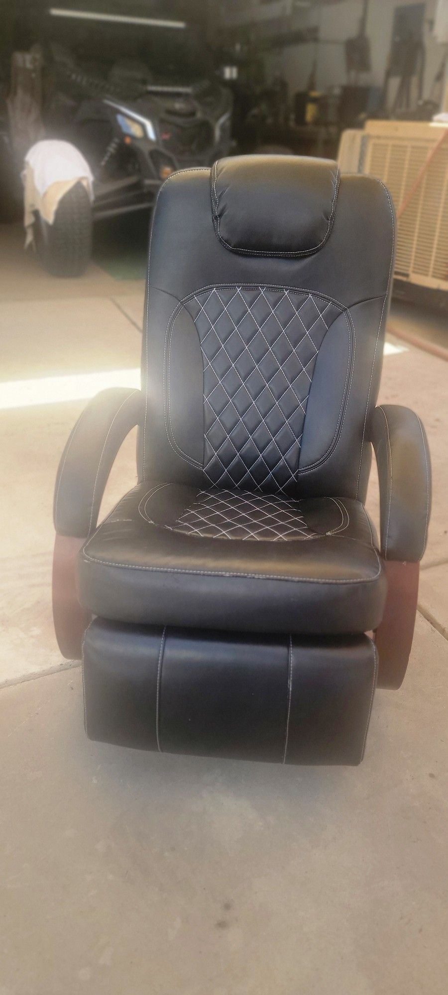 RecPro Nash 28" RV Euro Chair Recliner in Black RV Furniture