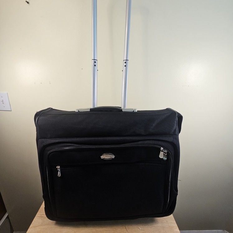 Black Garment Bag With Wheels